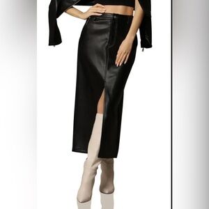 Avec Les Filles Front Slit Faux Leather Skirt NWOT Size XS